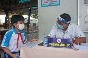 Bắt đầu tiêm vaccine phòng Covid-19 cho trẻ từ 5 tuổi trở lên