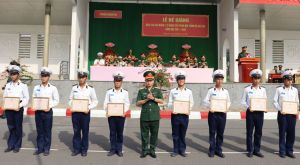 Gần 400 học viên hoàn thành khóa huấn luyện giai đoạn 1