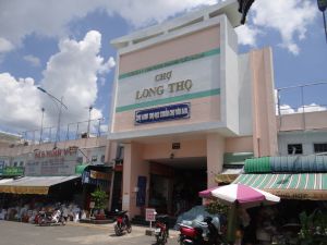 H.Nhơn Trạch cần đầu tư thêm cho thương mại, dịch vụ
