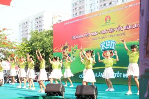 Sôi nổi ngày hội Thiếu nhi Việt Nam - Học tập tốt, rèn luyện chăm