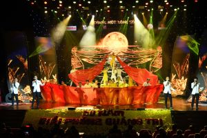 Kết nối trái tim những người con đất Việt