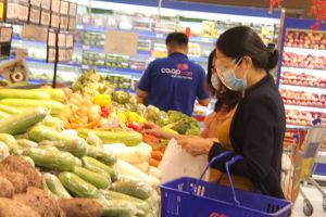 4 tháng đầu năm 2022: Tổng mức bán lẻ hàng hóa, doanh thu dịch vụ ước đạt hơn 73,3 ngàn tỷ đồng