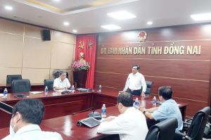 Họp kiểm điểm công tác tiêm vaccine phòng Covid-19