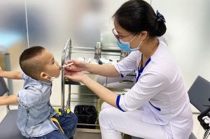 Mới có hơn 3,5 ngàn trẻ em được tiêm chủng đầy đủ