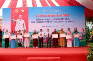 Tăng cường quán triệt các chuyên đề về Học tập và làm theo tư tưởng, đạo đức, phong cách Hồ Chí Minh