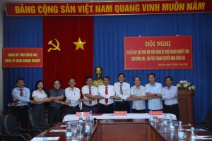 Làm cho tư tưởng, đạo đức, phong cách Hồ Chí Minh thấm sâu vào đời sống xã hội