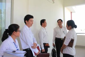 Nâng lên tinh thần phục vụ nhân dân