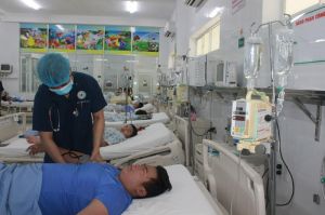 Các cơ sở y tế lo ngại quá tải bệnh nhân sốt xuất huyết
