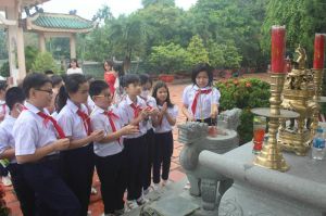 Ngưỡng vọng… tiền nhân