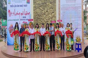 Các tỉnh Đông Nam bộ tham gia triển lãm ảnh tại Long Khánh