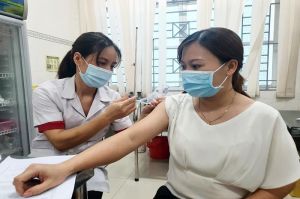 Đẩy nhanh tiêm vaccine mũi 3, mũi 4 phòng Covid-19