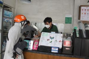 Dịch vụ ăn uống “căng mình” khi vật giá leo thang