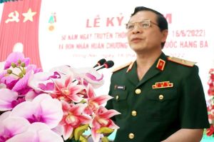 Kho J250 kỷ niệm 50 năm Ngày truyền thống