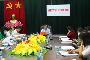 Phát huy tốt vai trò uy tín của già làng, trưởng bản, người có uy tín