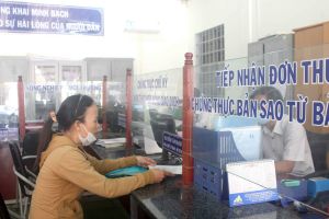 Tăng cường giải quyết thủ tục hành chính qua hình thức trực tuyến