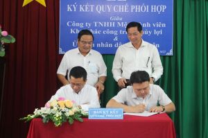 Ký kết hợp tác bảo vệ các công trình thuỷ lợi với 8 địa phương