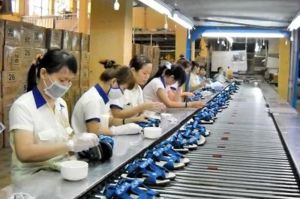 Tăng mức đóng bảo hiểm xã hội, tăng mức hưởng chính sách