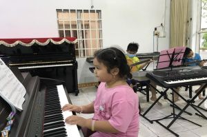 Vừa học vừa chơi trong hè