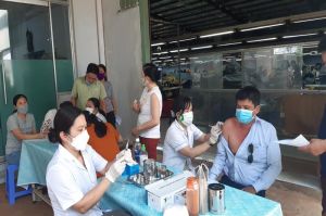 Những triệu chứng khi mắc biến thể BA.5 và BA.4 của Omicron