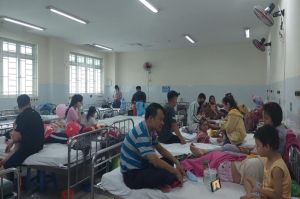 Thiếu trầm trọng nhân lực điều trị sốt xuất huyết