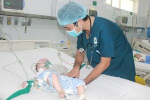 Dự kiến nhiều mức hỗ trợ cho nhân viên y tế