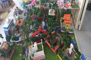 Học Lịch sử không cần sách, báo