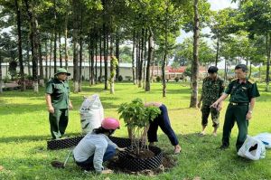 Duy trì xây dựng, quản lý doanh trại chính quy - xanh - sạch - đẹp