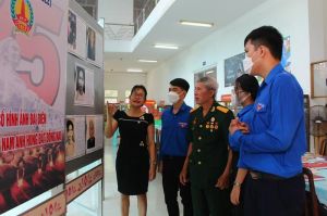 Khai mạc triển lãm Huyền thoại mẹ