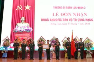 Trường Sĩ quan lục quân (SQLQ) 2:Đón nhận Huân chương Bảo vệ Tổ quốc hạng Nhì