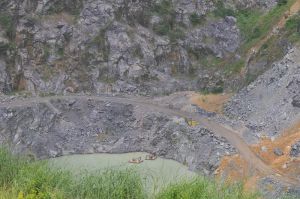 Gia hạn dự án đánh giá mức độ ảnh hưởng của khai thác khoáng sản đến sông Buông