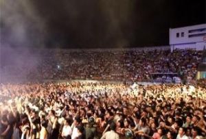 2010 Rockstom(락태풍)는 동나이성에서 음악을 사랑하는젊은이들 과 재회할것이다