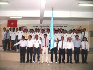 Berjaya-동나이클럽은 신축구시합시든에 참석하도록 출군식을 조직하였다