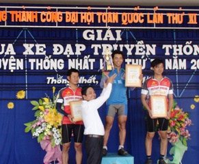 동나이성, 통느엇(Thong Nhat)현에서 제III차 확장자전거경기개최