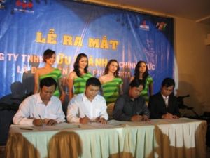 Huu Thanh  2はドンナイ省でのノキアの携帯電話会社の正式な取次店になった。
