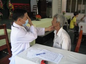 비엔호아(Bien Hoa) 도시 적십자사: 자원봉사활동에 350억동 모음