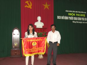 ドンナイ省の公務員は２０１１年第1・四半期の活動を総括