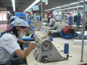 市の労働組合は、労働者に42600つの電力量規制を供与