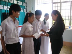 トンニャット（Thong Nhat）県の枯葉剤被害者協会：枯葉剤被害者への約１億３千万ドンを呼びかけた