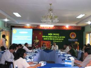 労働・傷兵・社会省：２０１１年の任務を展開