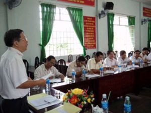 ロンカンタウンで民主規制実施を検査