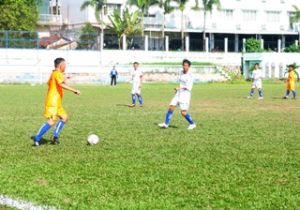 5チームは２０１０年ビエンホア市高齢者サッカー大会に参加