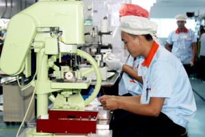 산업 단지는 투자자를 유치한다