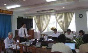 中央宣伝委員会の対外情報事務察団とドンナイ省の会議の会議。