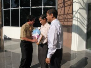 ２０１０年の新聞の祭りは開幕した。