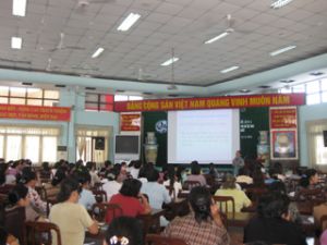 ２１０人の幹部は提案1に参加