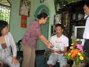 ドンナイ省労働組合は年初の6ヶ月の活動を評価