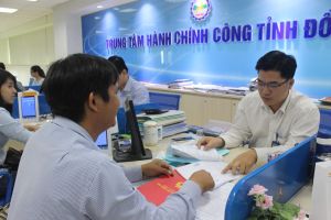 어려움을 초과하도록 신뢰성을 창출한다.
