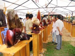 5月１日～５月８日においては、第1回草花展覧会