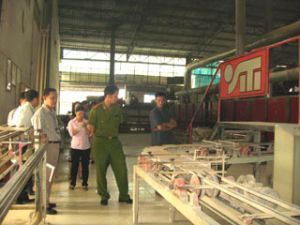先生に労働安全衛生トレーニングを行い