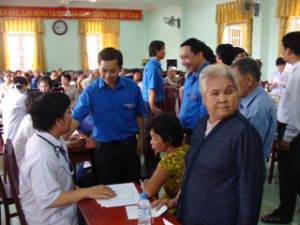 ドンナイ青年協会は貧しい人を対象に健康診断を実施した